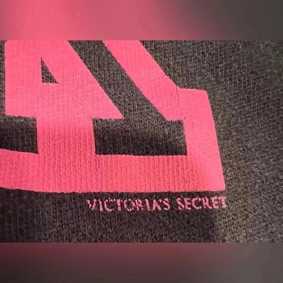 Victorias Secret | PINK women’s pullover sweatshirt. Size: S/P. - Picture 9 of 12